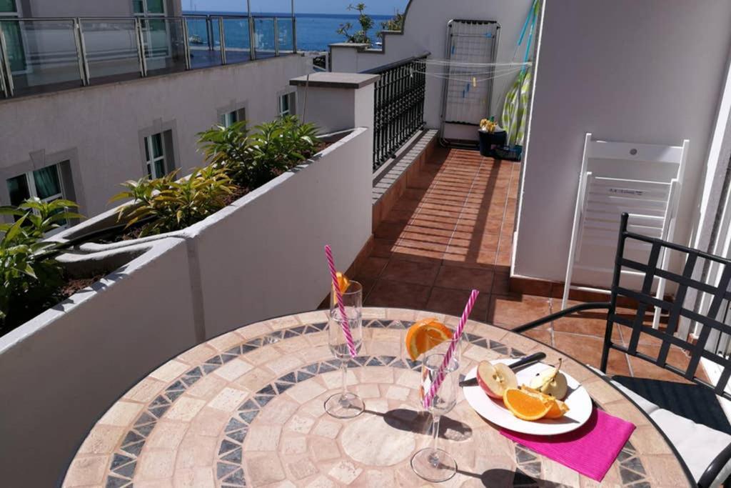 Schoene Wohnung Direkt Am Meer Mit Meerblick, Wlan ปวยร์โต เด มอแกน ภายนอก รูปภาพ