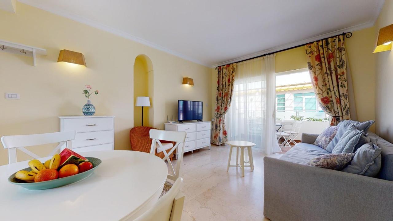 Schoene Wohnung Direkt Am Meer Mit Meerblick, Wlan ปวยร์โต เด มอแกน ภายนอก รูปภาพ
